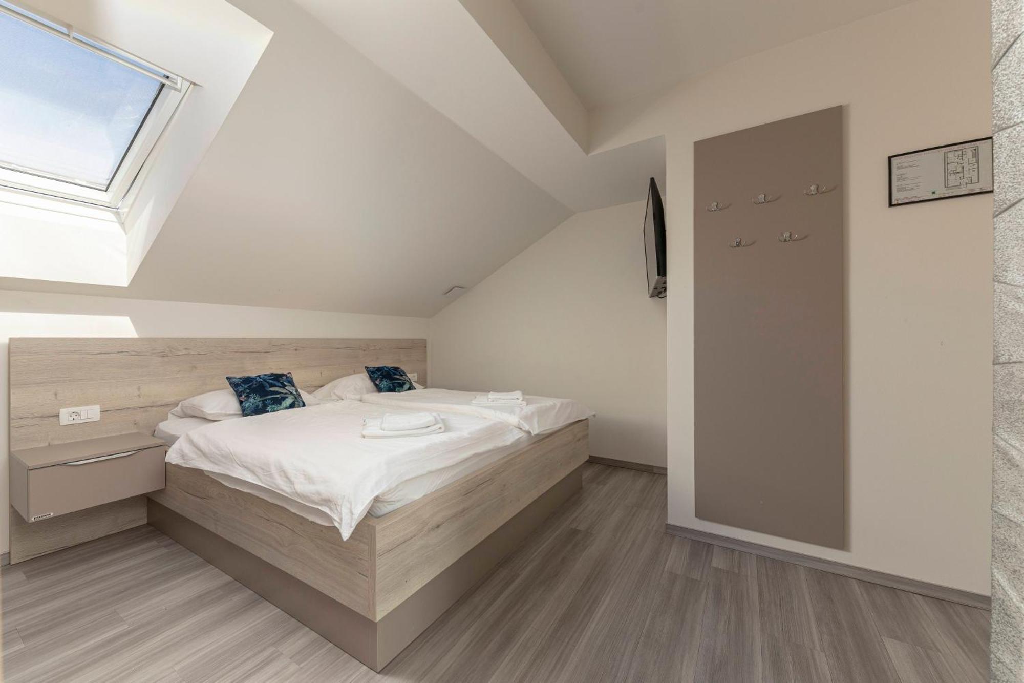 Rooms S Center Slovenske Konjice Buitenkant foto
